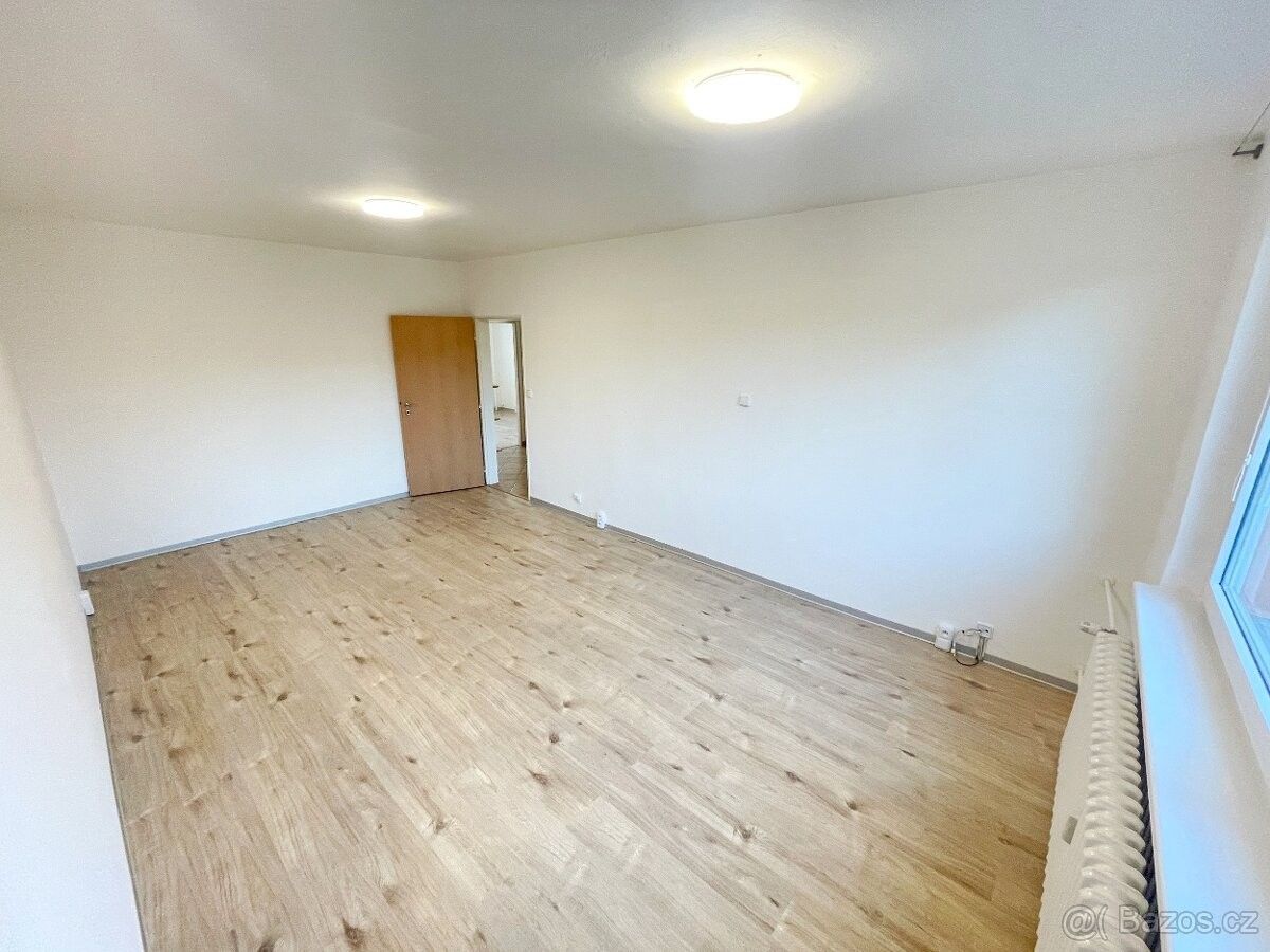 Byty, Kuřim, 664 34