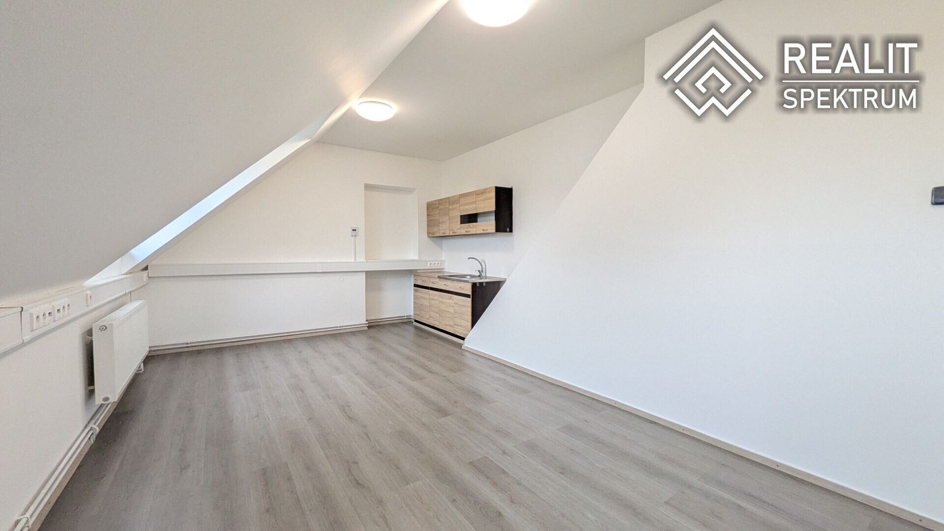 Kancelář · 36 m² · Na Rozmezí, Letohrad - 3