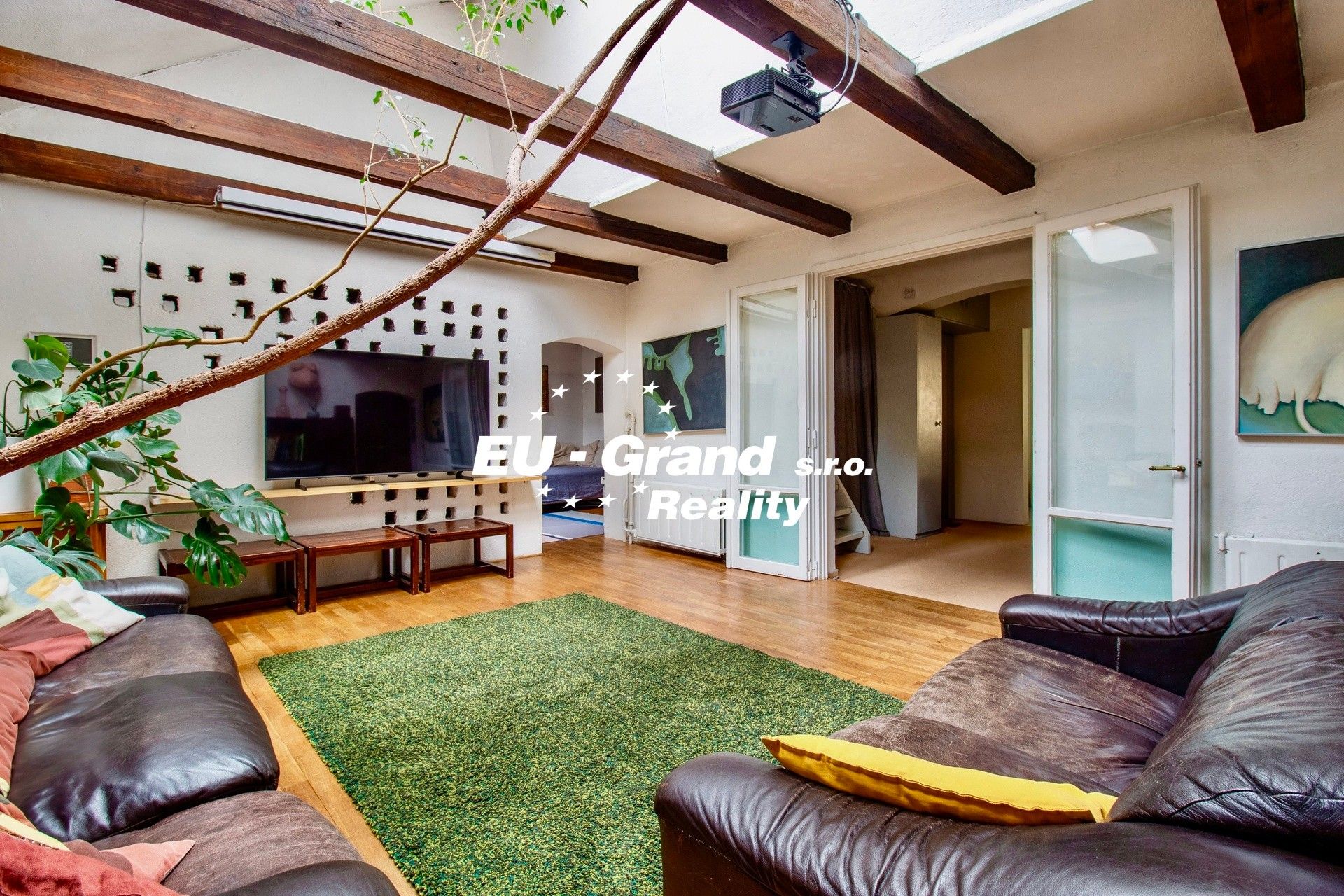 Prodej byt - Karoliny Světlé, Praha, 143 m²