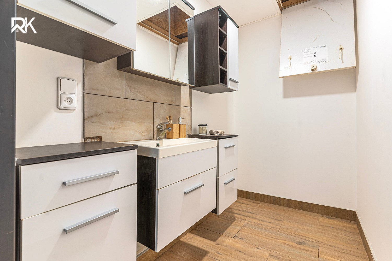 Prodej rodinný dům - Komenského nám., Zásmuky, okres Kolín, 133 m² - 5