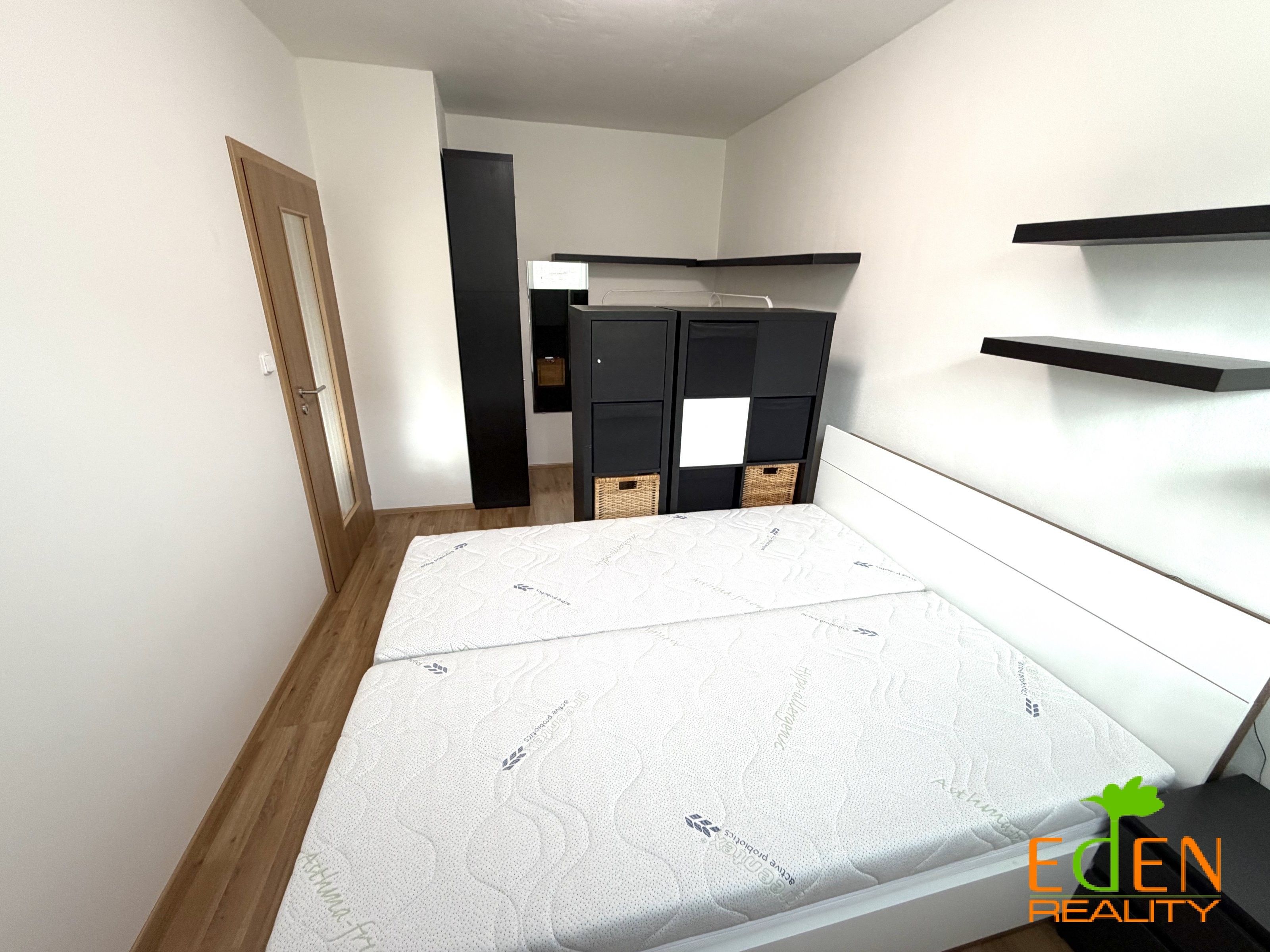 Pronájem byt 2+kk - Vochovská, Plzeň, 43 m² - 5