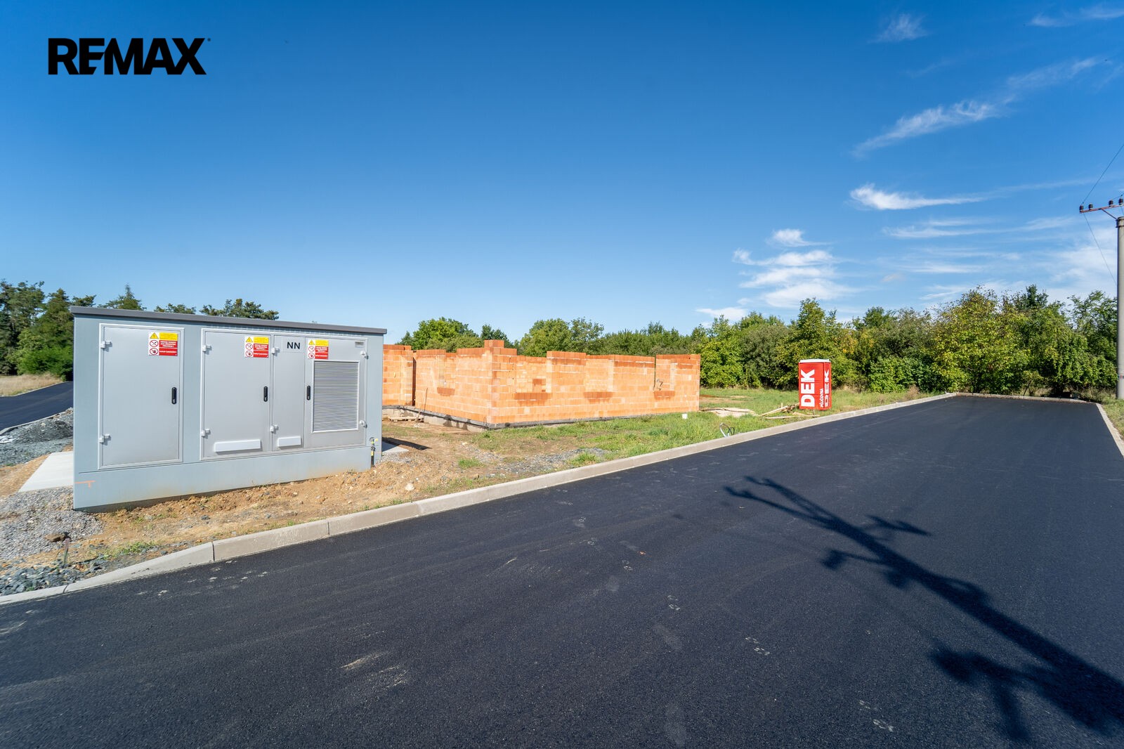 Prodej pozemek pro bydlení - Týnec nad Labem, 911 m² - 5