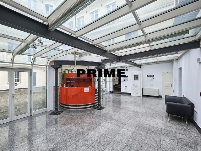Pronájem kancelář - Soukenická, Praha, 212 m²
