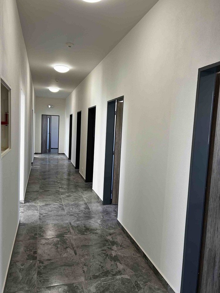 Kanceláře, Moravany, okres Brno-venkov, Jihomoravský kraj, 158 m² - 1