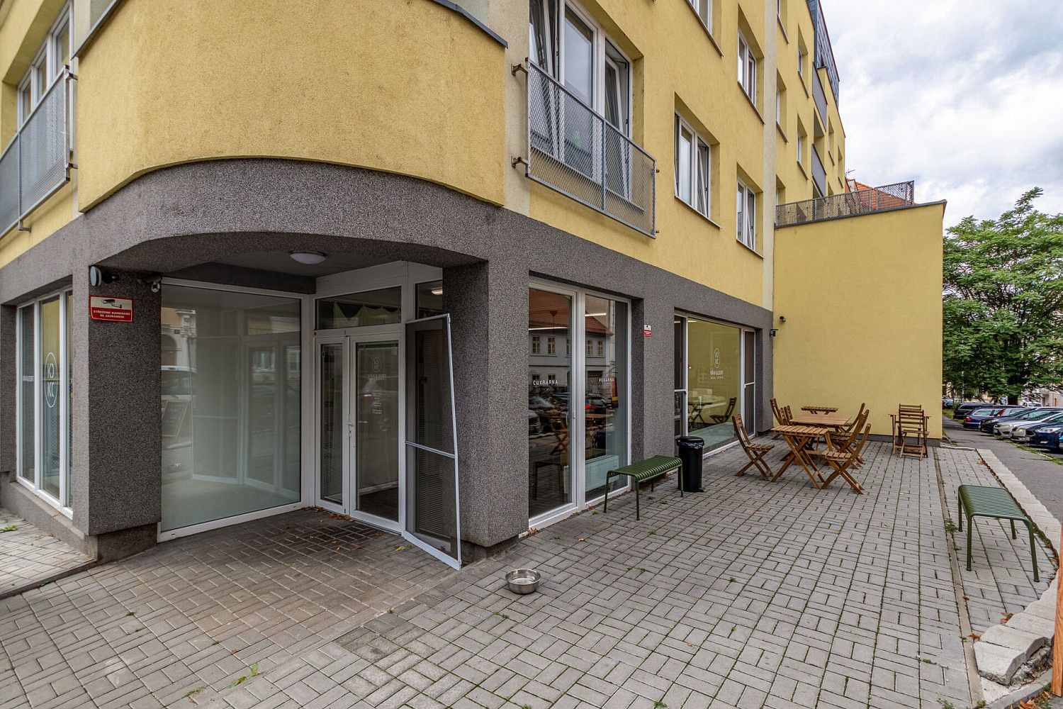 Obchodní prostory · 123 m² · Praha - Vršovice, okres Praha 10, Hlavní město Praha - 4