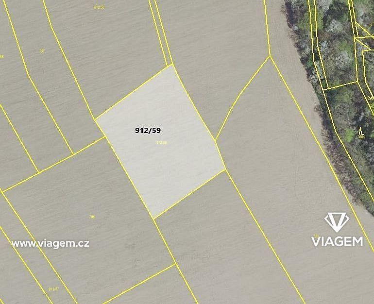 Zemědělský pozemek, 1 771 m²
