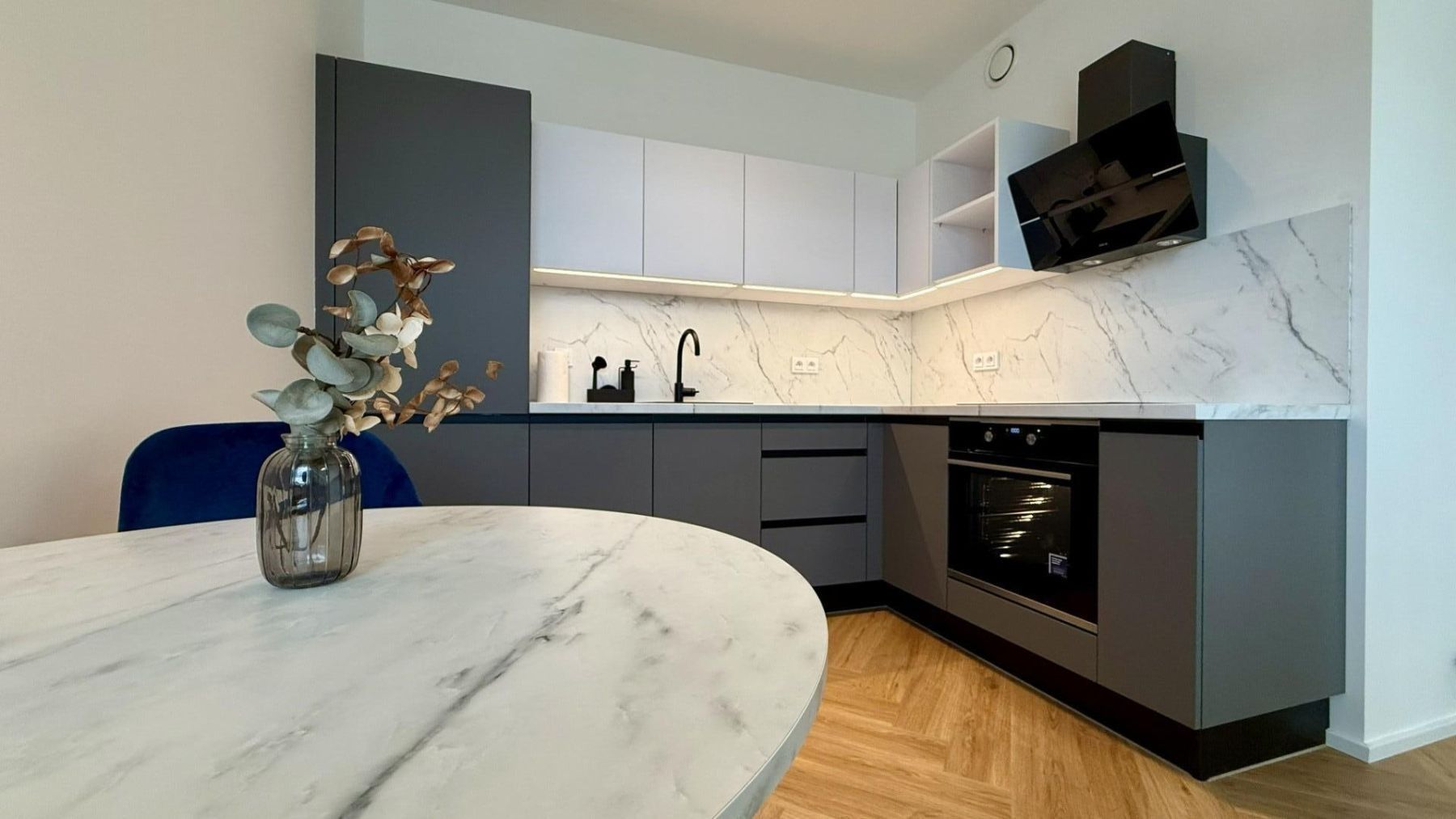2+kk, Plzeňská, Praha - Smíchov, 48 m² - 1