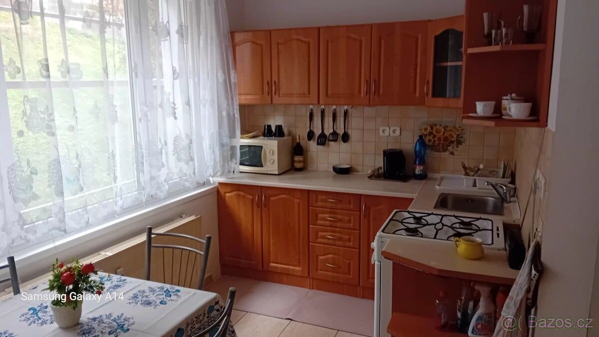 Pronájem byt - 987 65, Slovensko