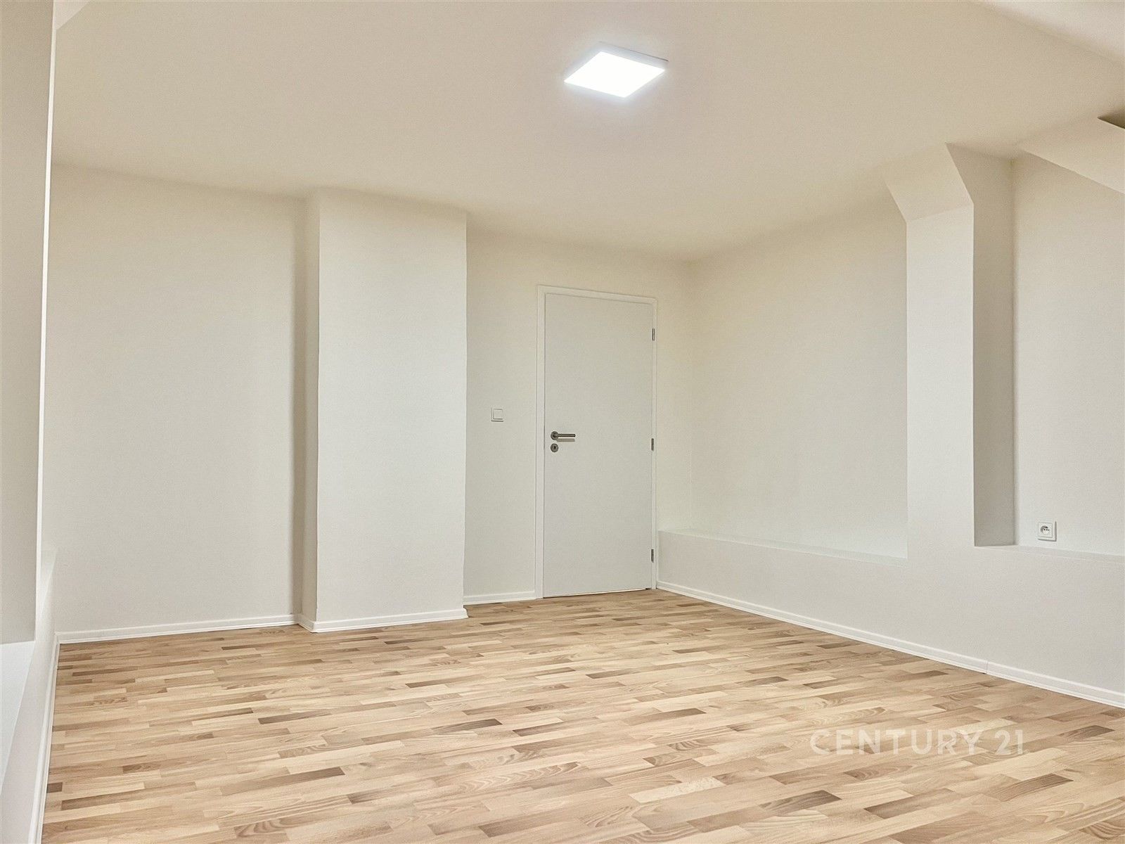 Byt 3+1 · 88 m² · Hlavní  , Zborovice - 4