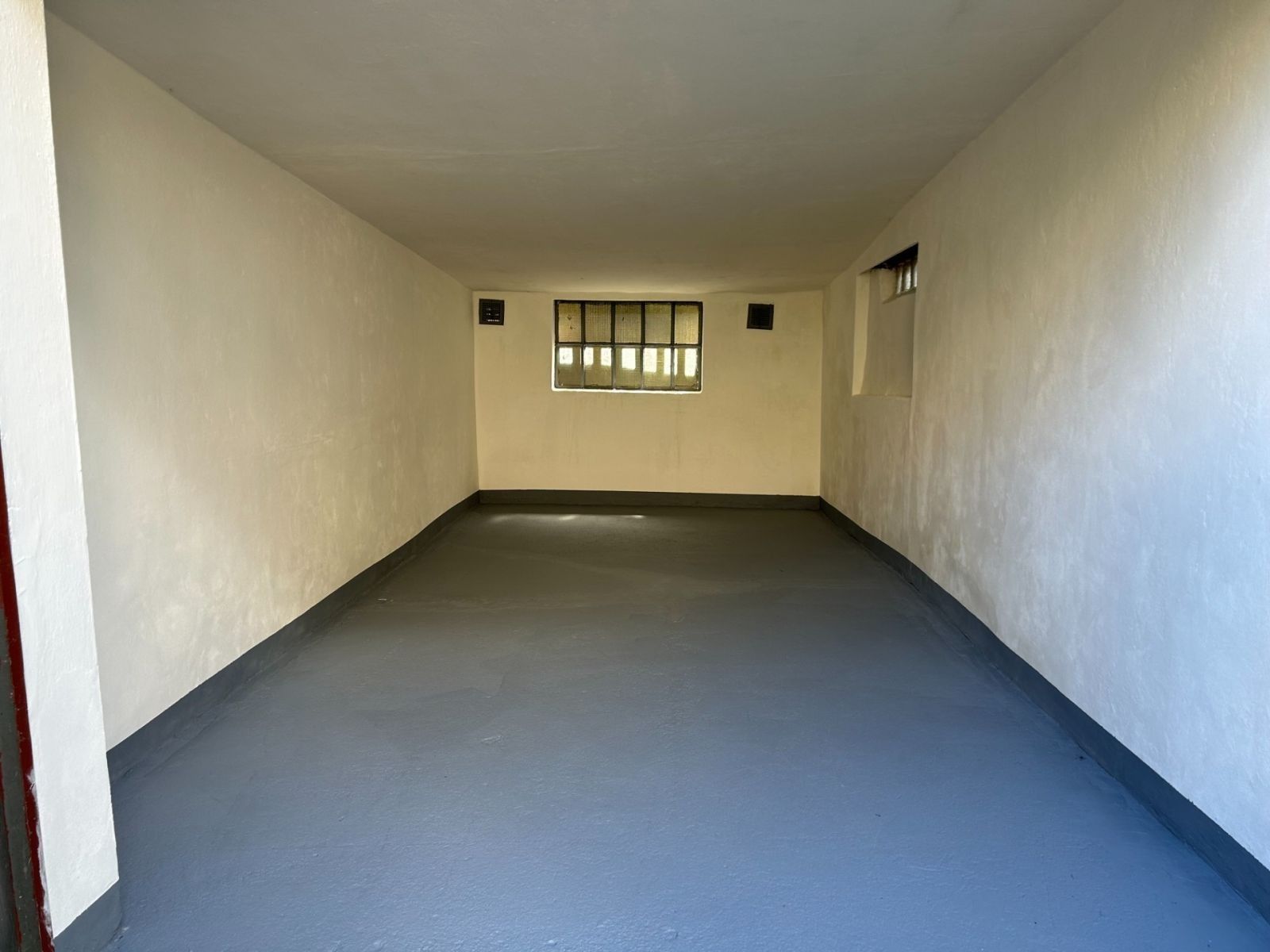 Garáže, Praha - Bubeneč, 16 m² - 1