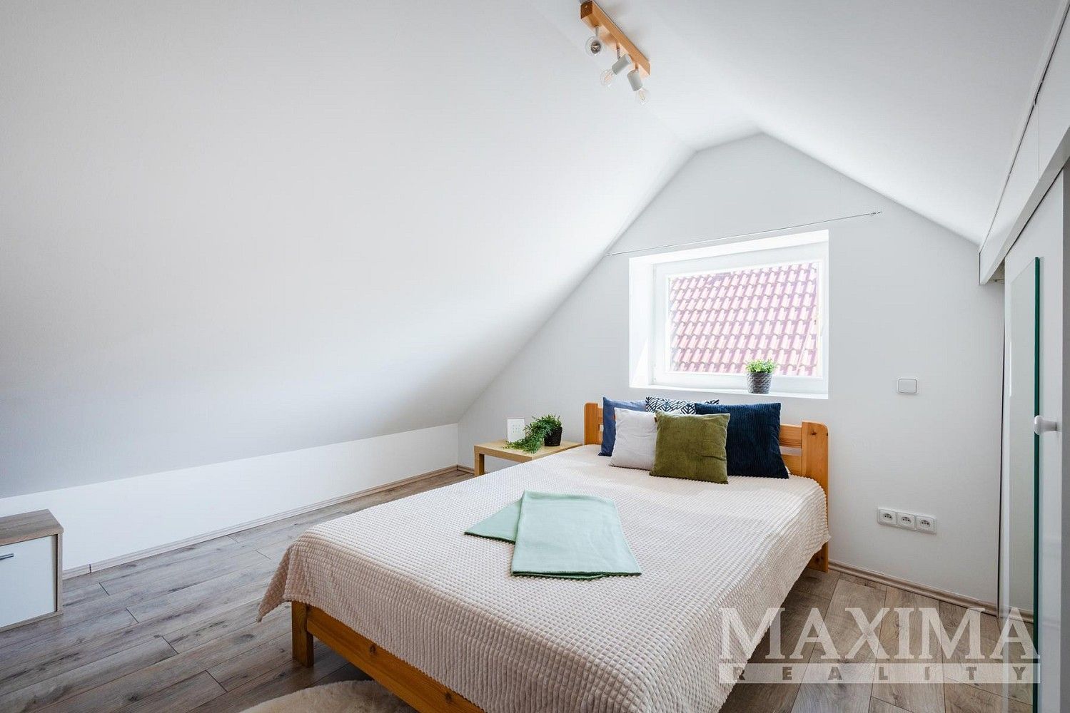 Prodej rodinný dům - Divišov, okres Benešov, Středočeský kraj, 74 m² - 2