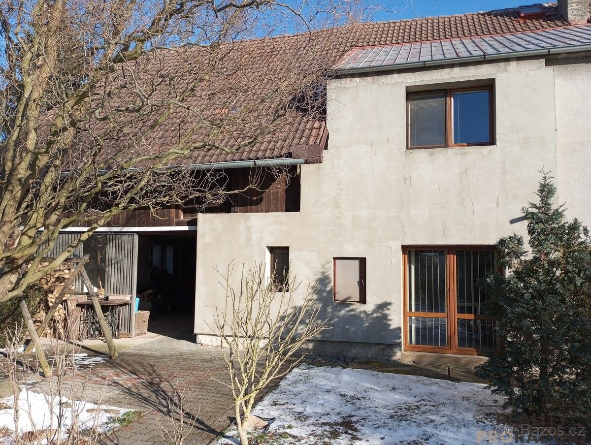 Rodinné domy, Mšec, 270 64