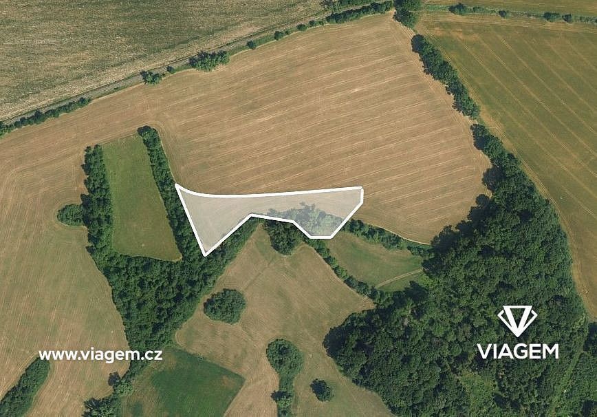 Zemědělský pozemek, 695 m²