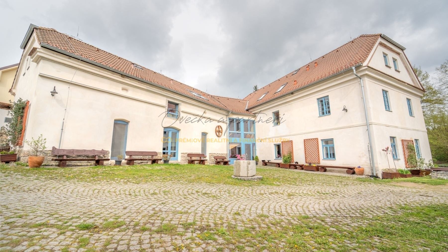 Prodej rodinný dům - Černívsko, Uzeničky, 590 m²