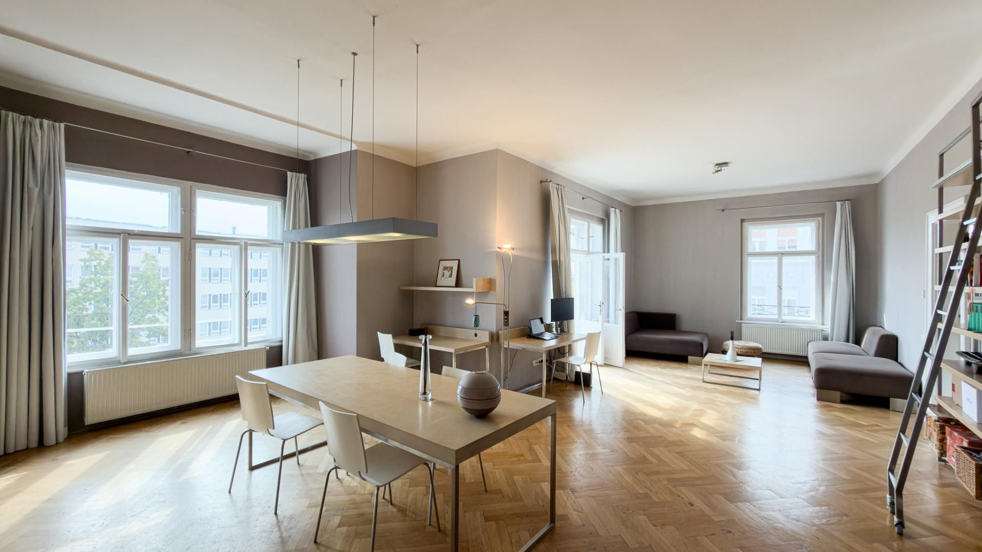 3+kk, Raisova, Praha, 120 m² - 1