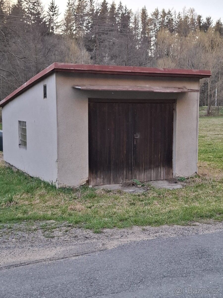 Garáže, Svojanov, 569 73