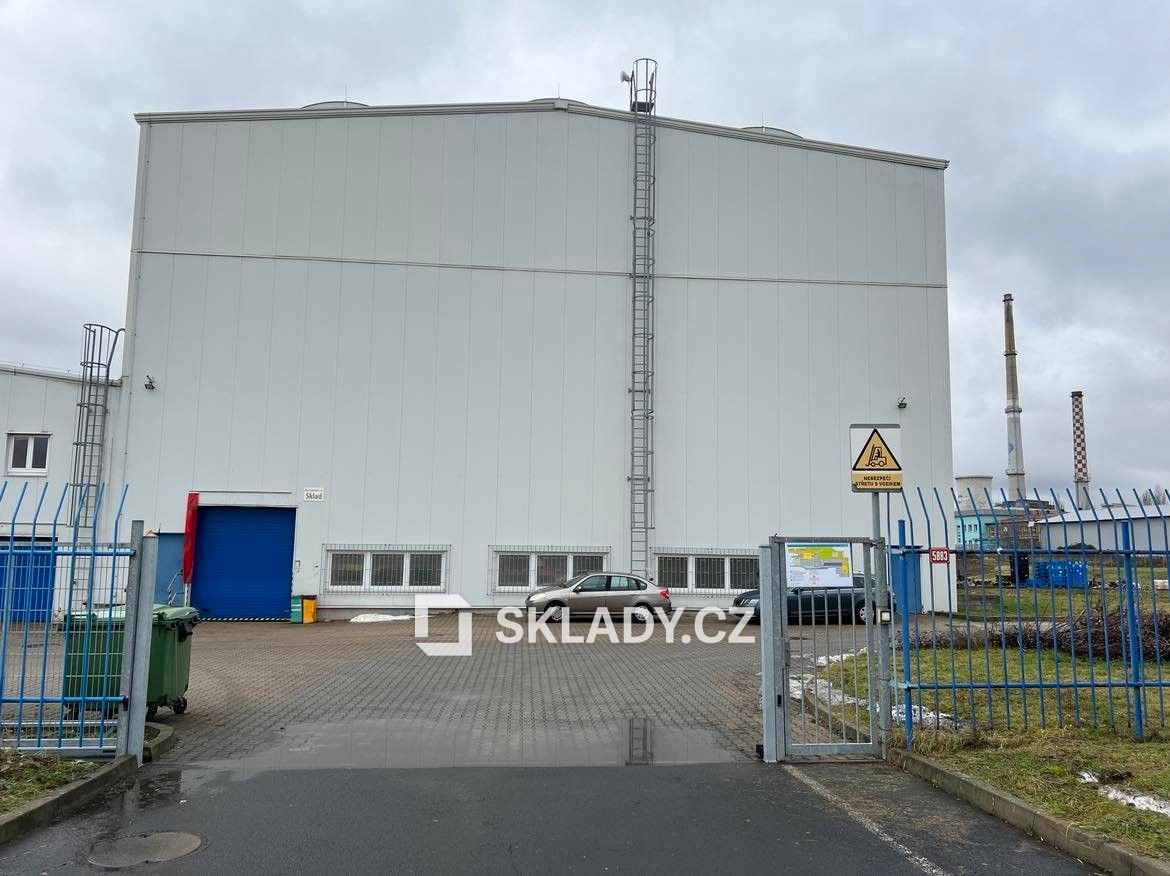Sklad · 1 000 m² · Chomutov - 3