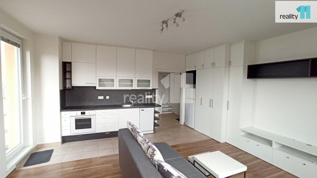 2+kk, U uhříněveské obory, Praha, 43 m² - 1