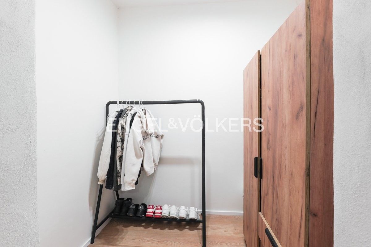 Prodej byt 3+kk - V Holešovičkách 1493, Praha Libeň, 77 m² - 5