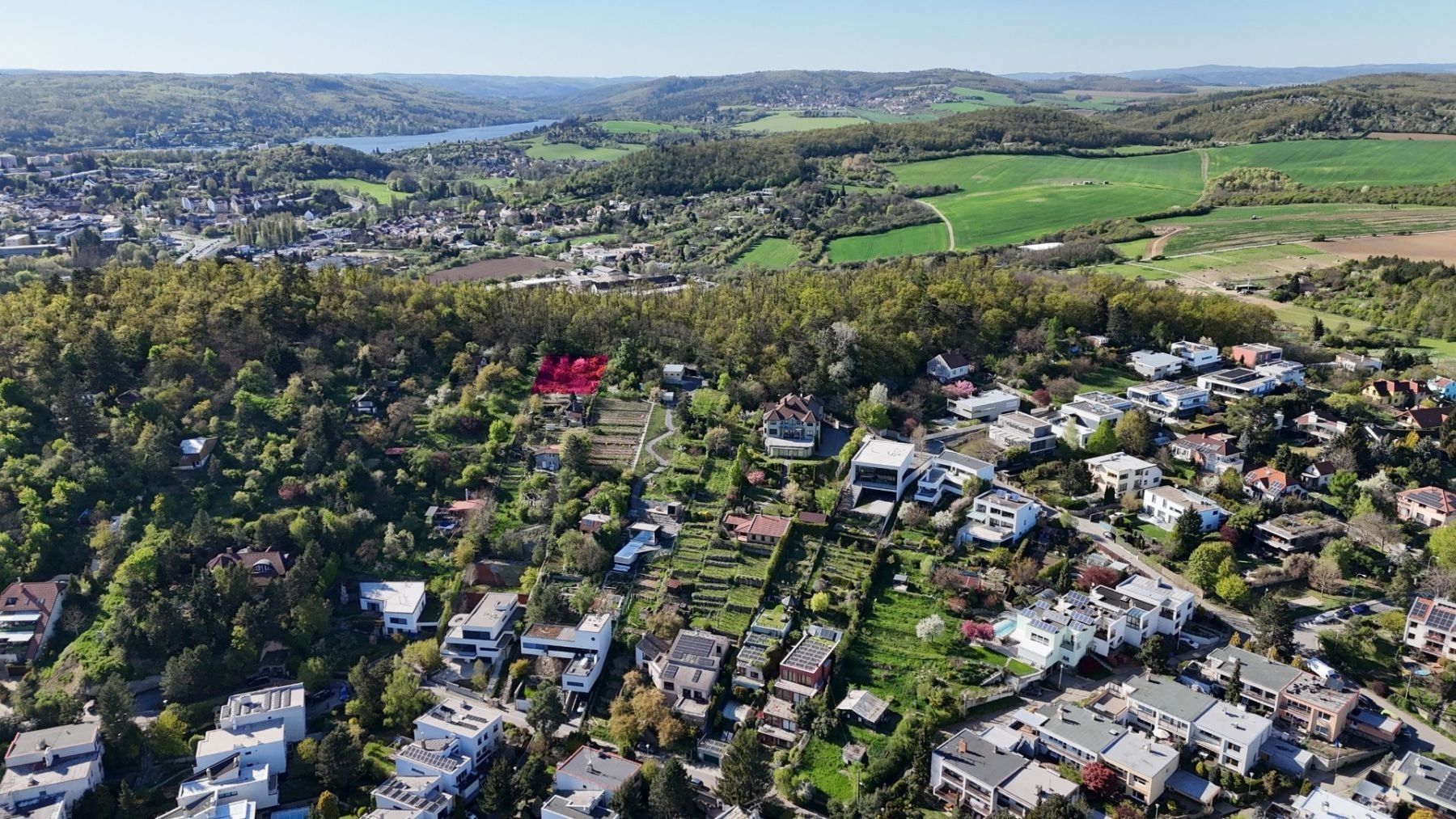 Pozemek pro bydlení, 670 m²