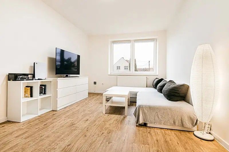 Byty, Pohořelice, 691 23