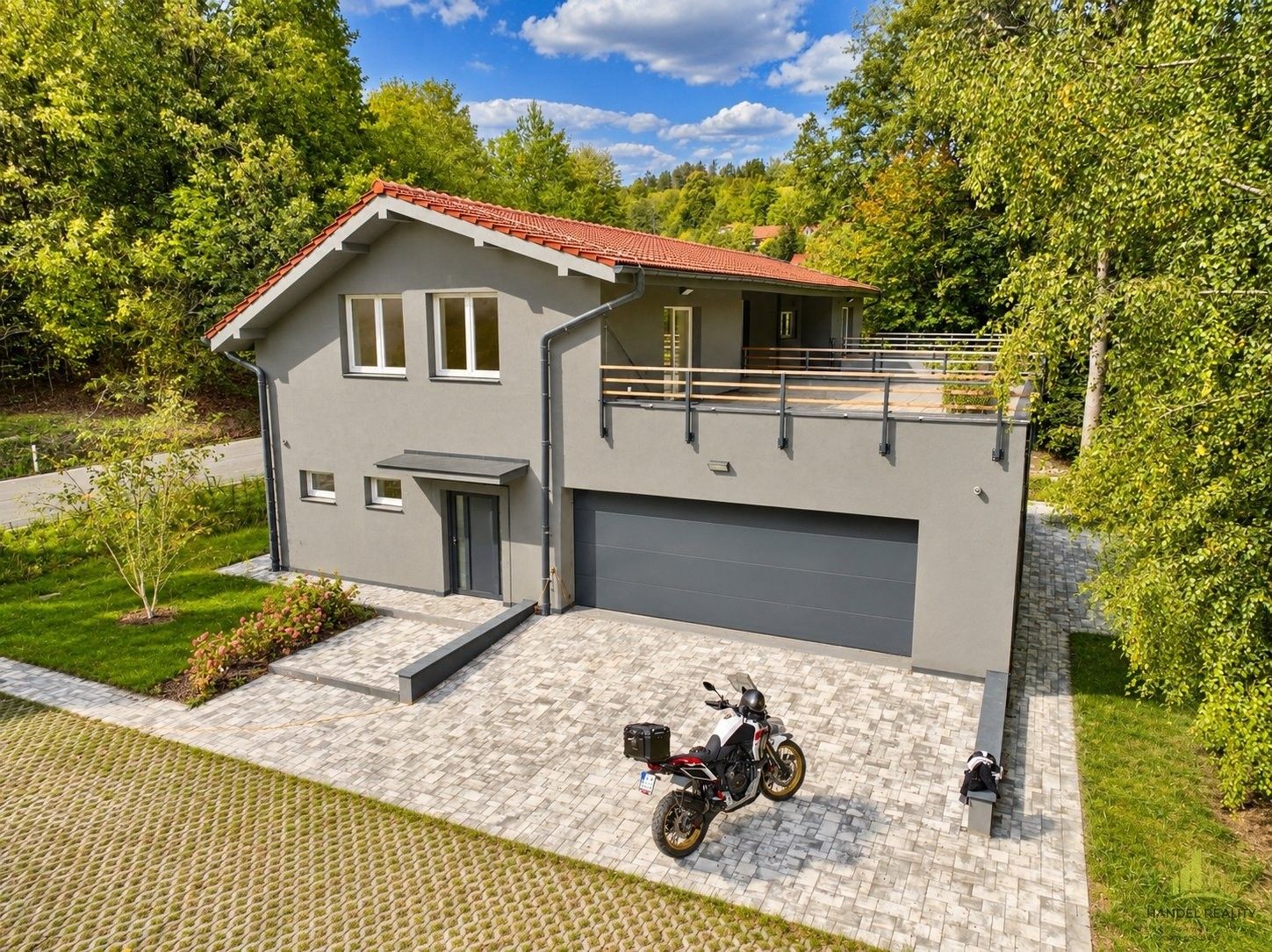 Rodinné domy, Horní Poříčí, 284 m² - 1