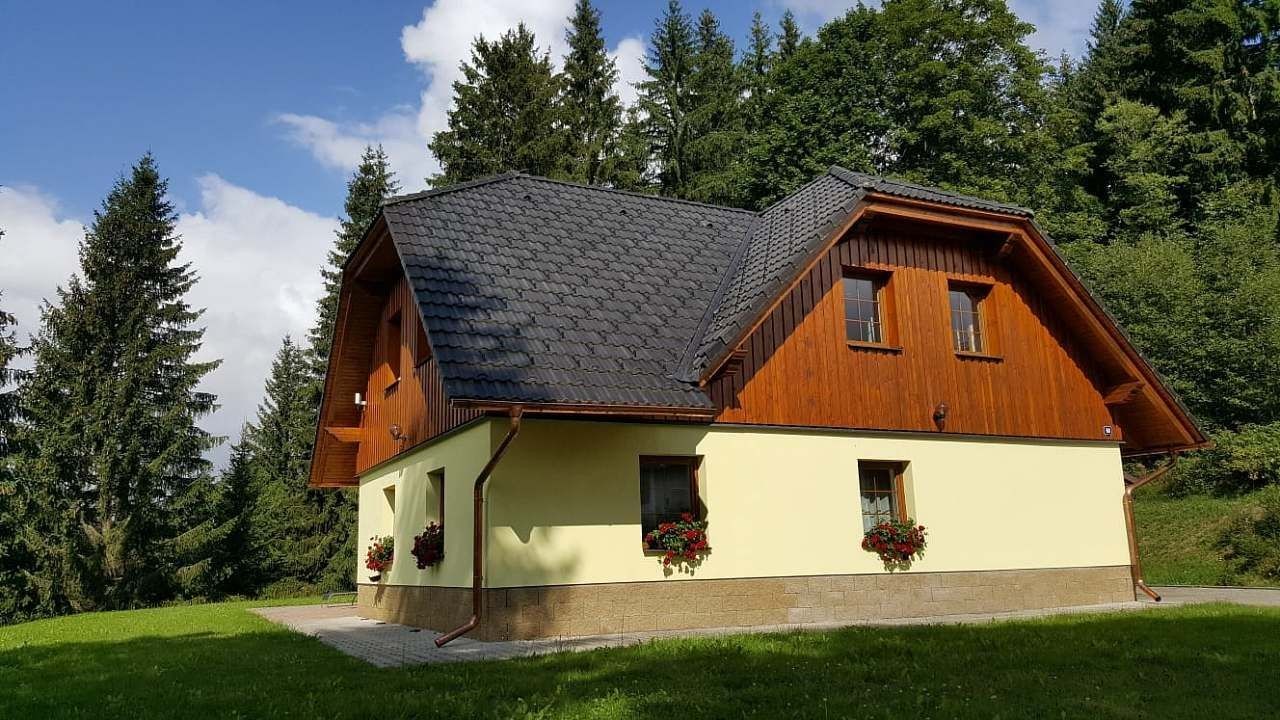 Chaty, Strážný, Jihočeský kraj - 1