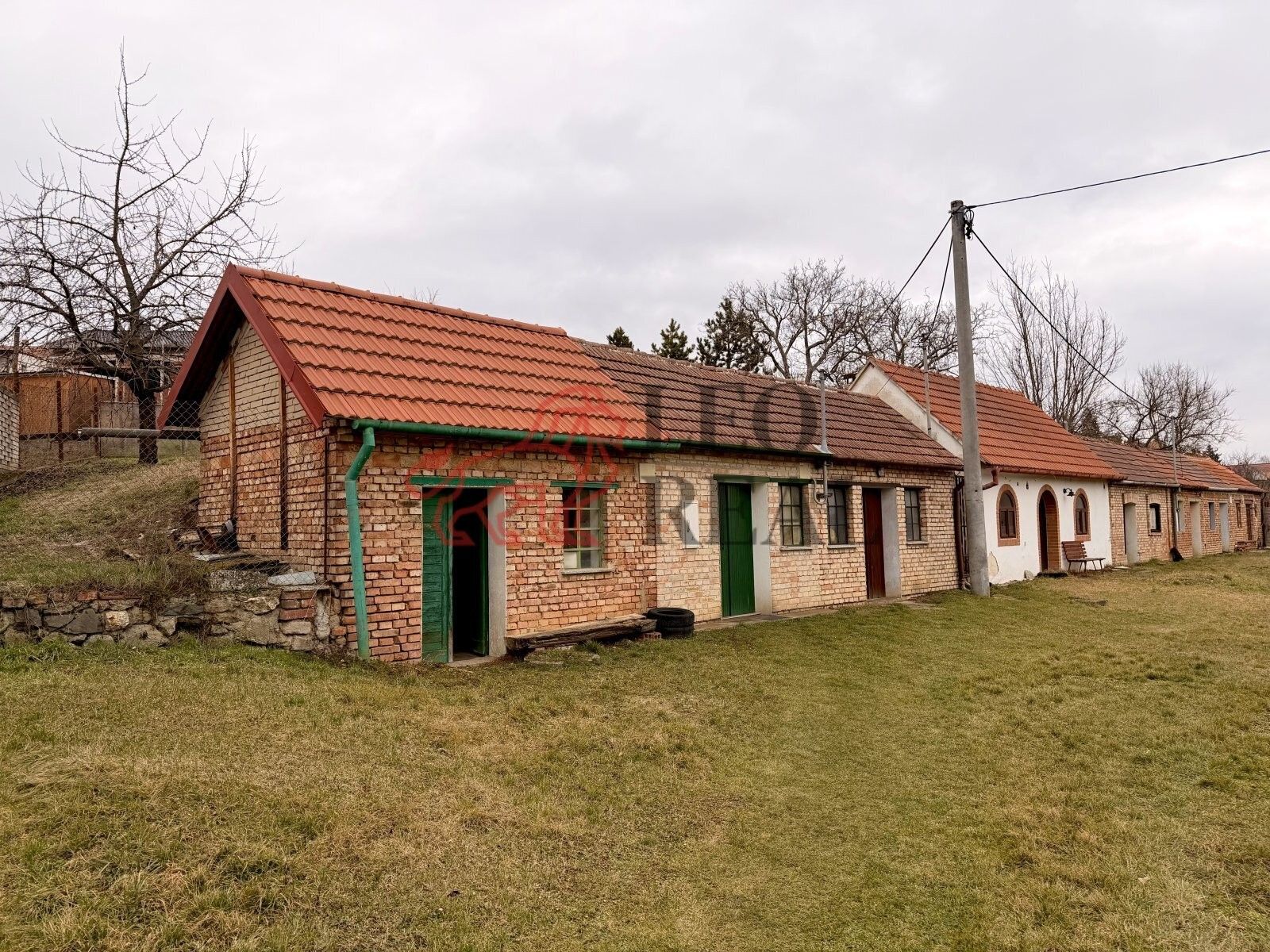 Prodej ostatní - Sportovní, Týnec, 34 m²