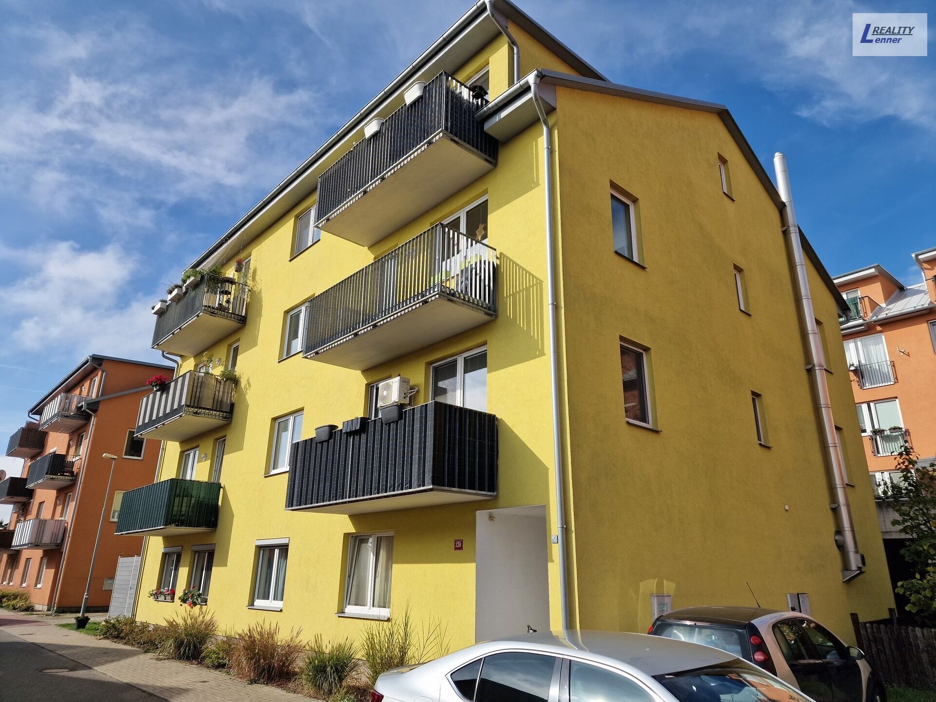 Pronájem byt 2+kk - Za Devítkou, Jinočany, 40 m²