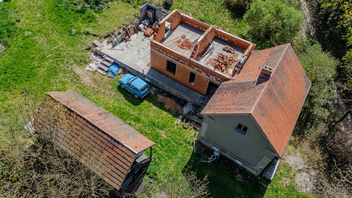Rodinný dům · Plasy, 331 01 - 3