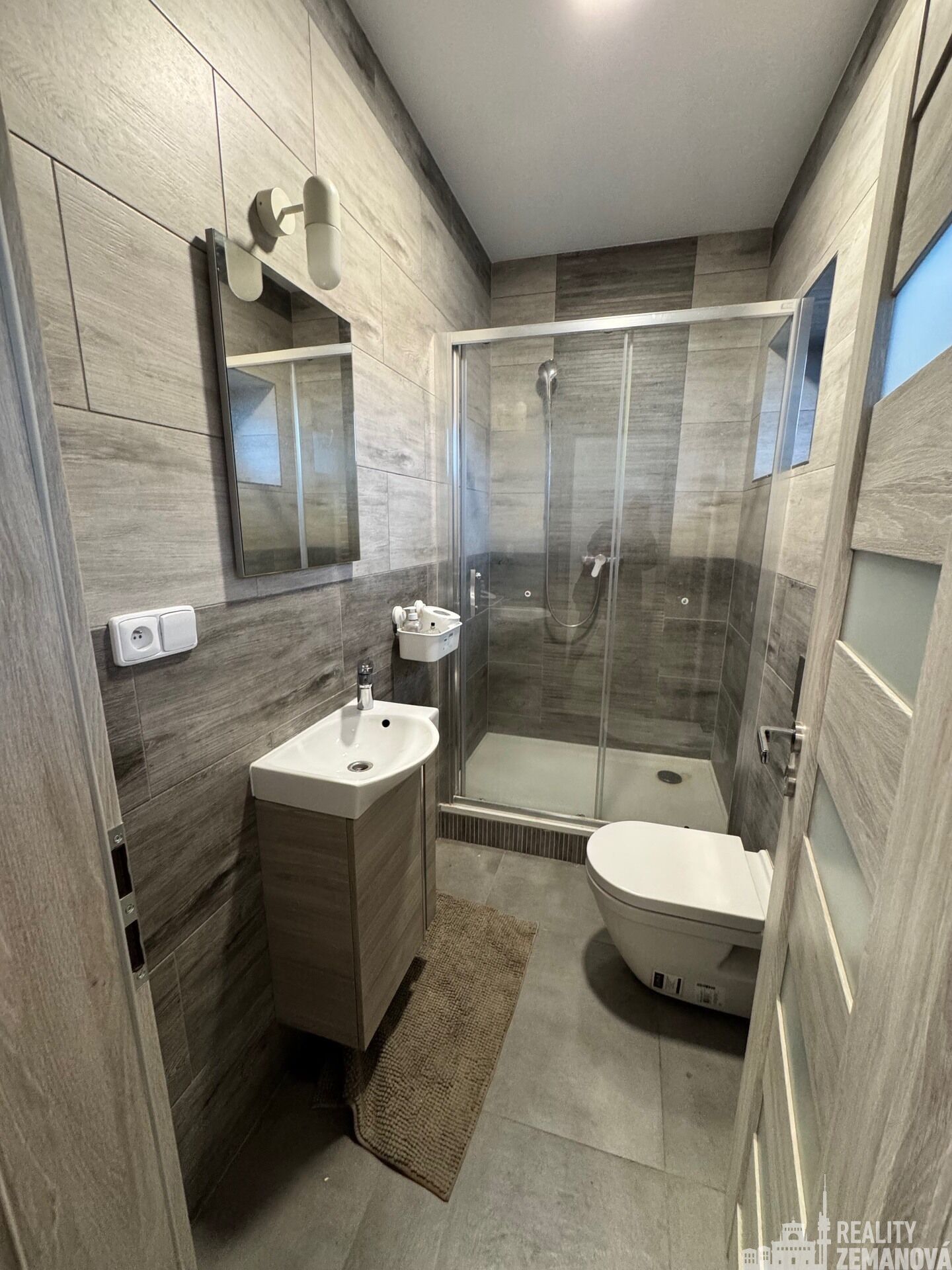 Pronájem byt 3+kk - Paroplavební, Praha, 78 m²