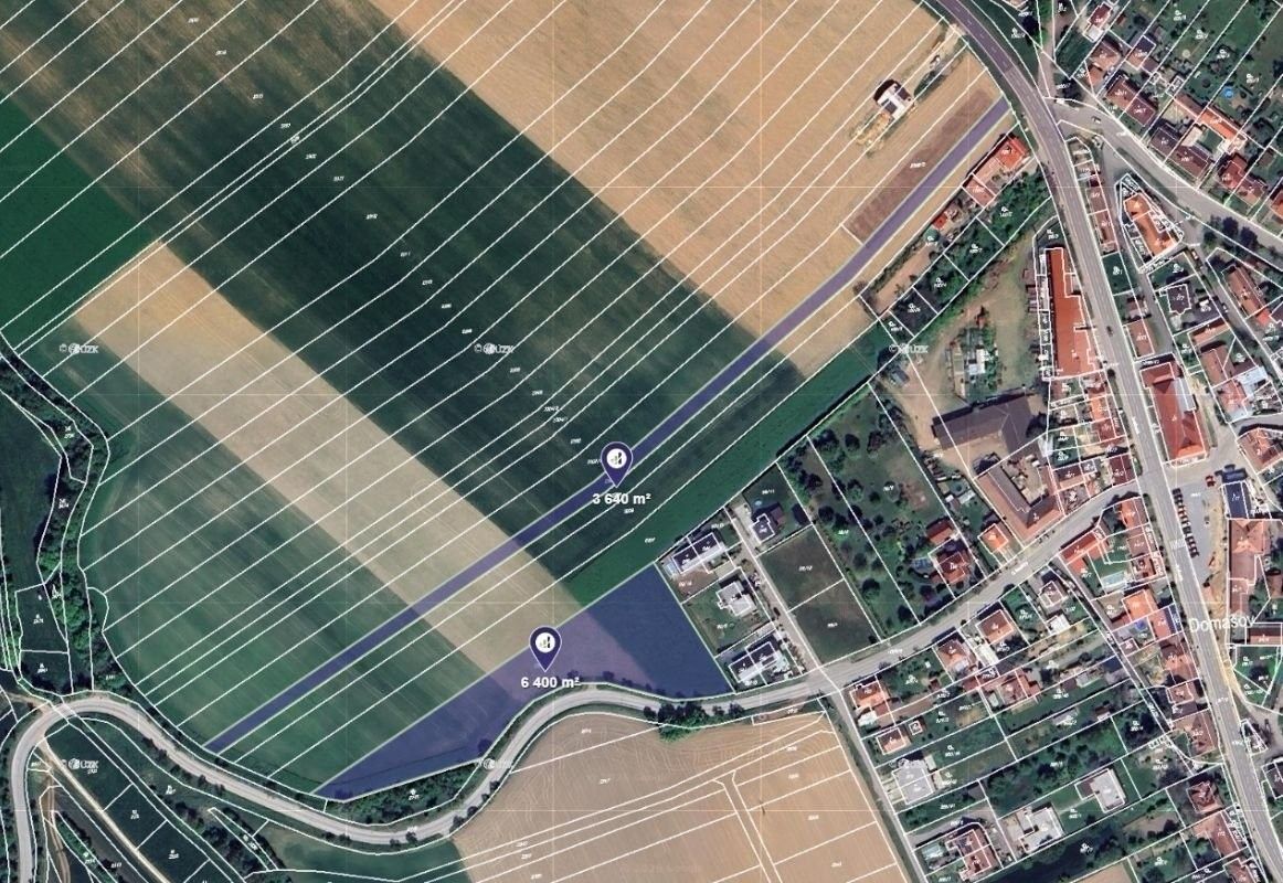 Komerční pozemek, 24 424 m²