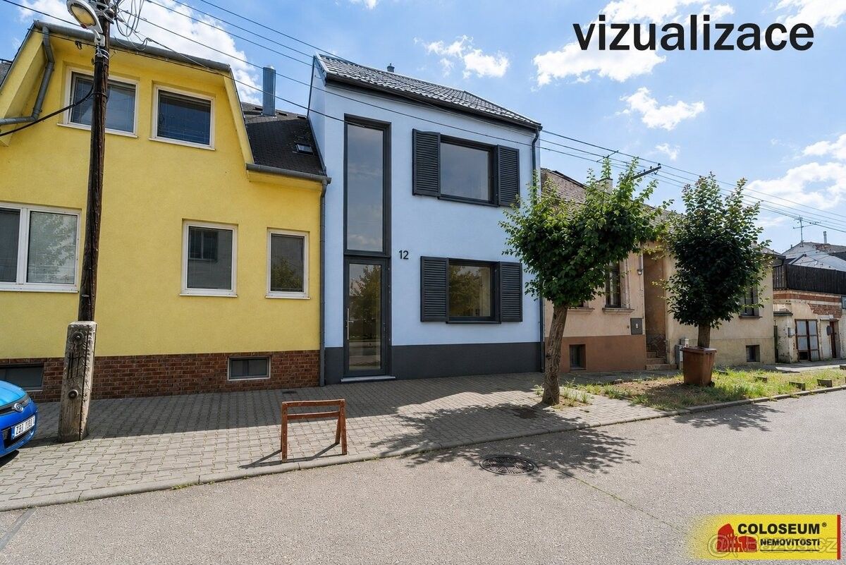 Prodej rodinný dům - Hodonín, 695 01 - 2