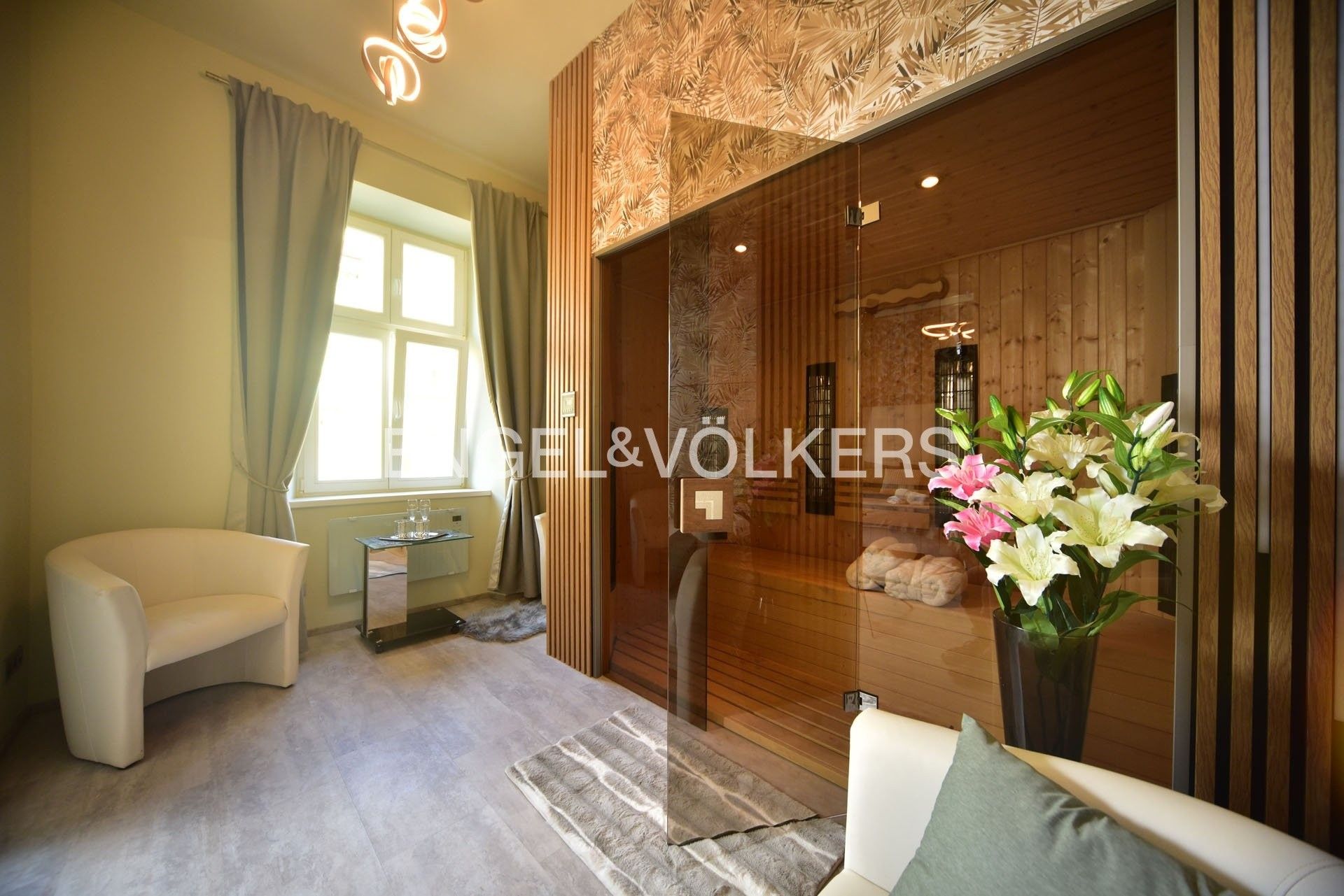 Ostatní, Seifertova, Praha, 612 m²