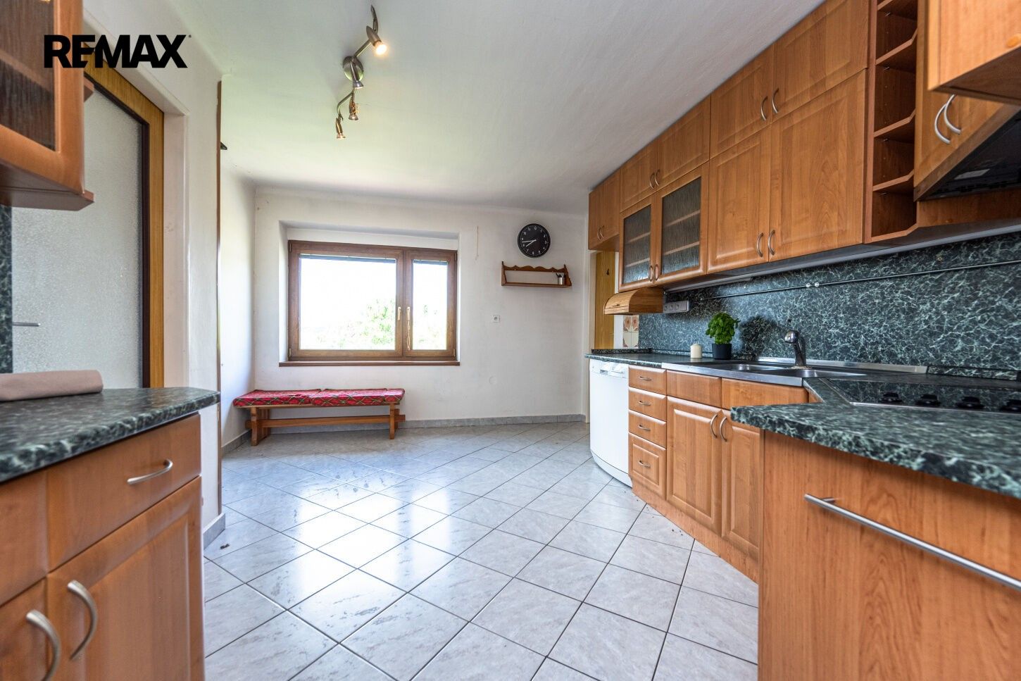 Prodej rodinný dům - Pražská 405, Kamenice Olešovice, 182 m² - 5