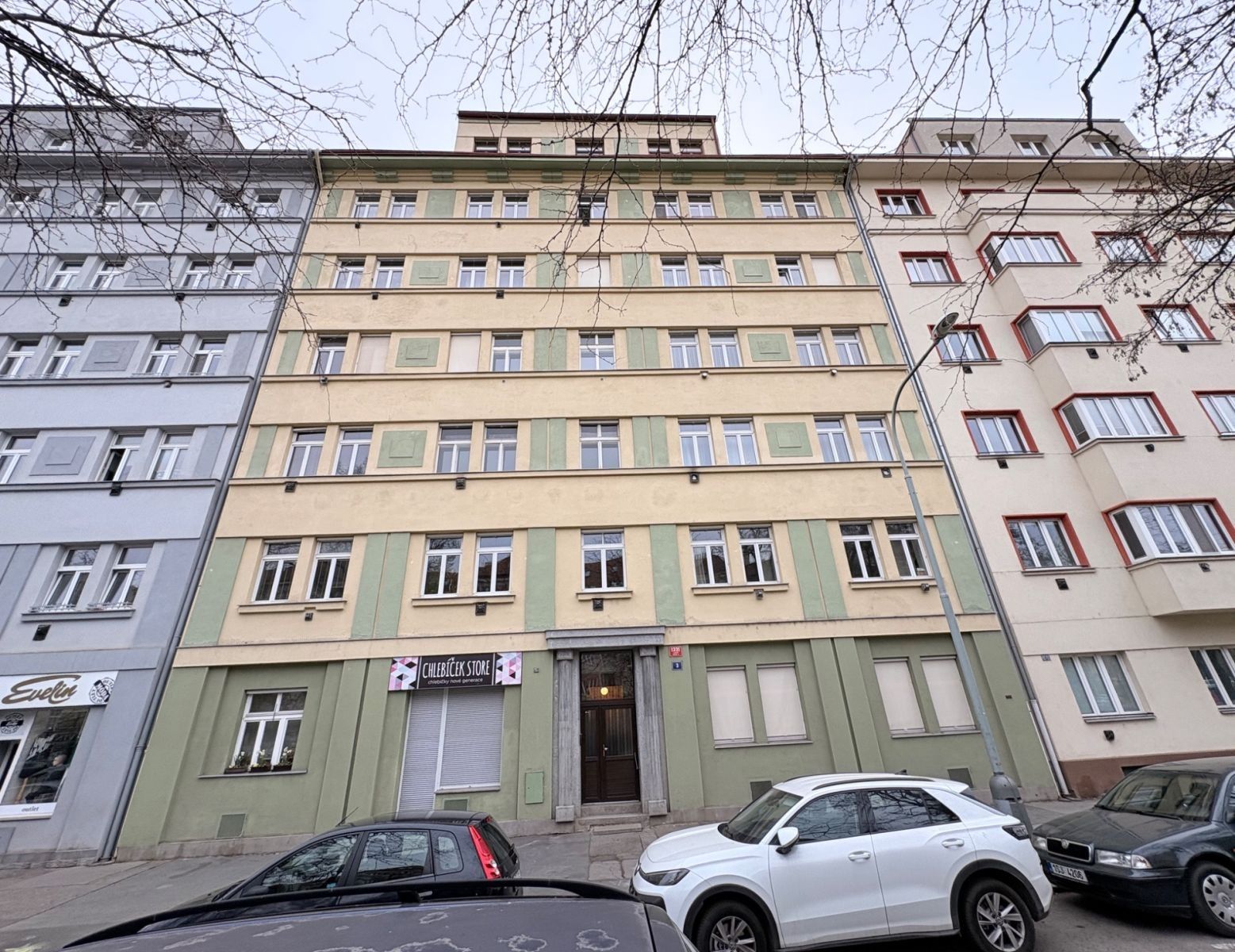 1+1, náměstí Dr. Václava Holého, Praha - Libeň, 48 m² - 1