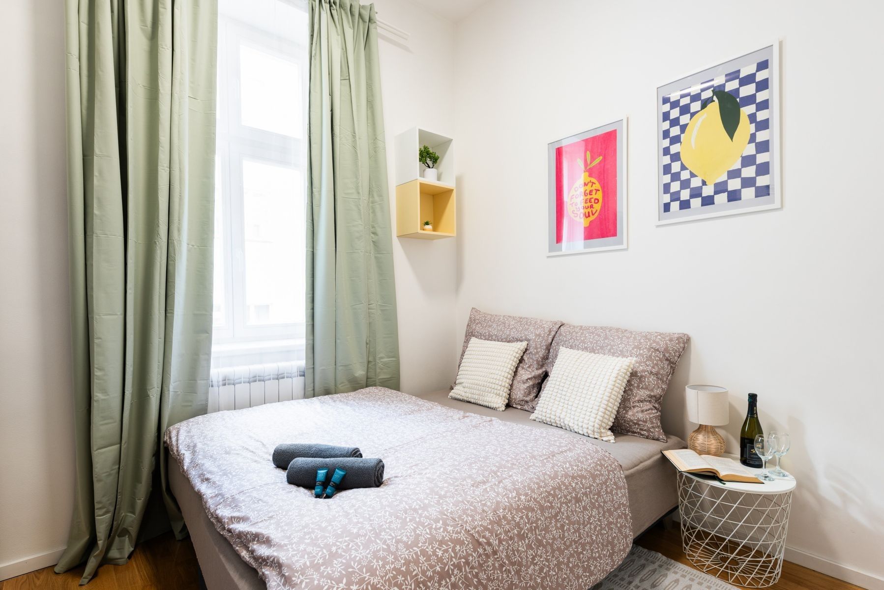 Byty, Čelakovského sady, Praha - Nové Město, 18 m² - 1