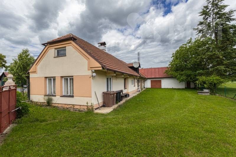Rodinné domy, Straky, 97 m² - 1
