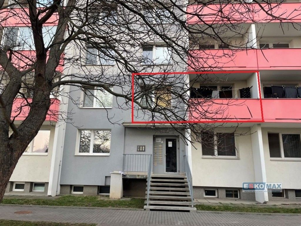 1+1, U Splavu 2868, Břeclav, 33 m²
