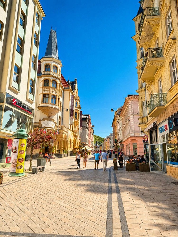 Prodej byt 2+1 - Karlovy Vary, Karlovarský kraj, 67 m² - 2