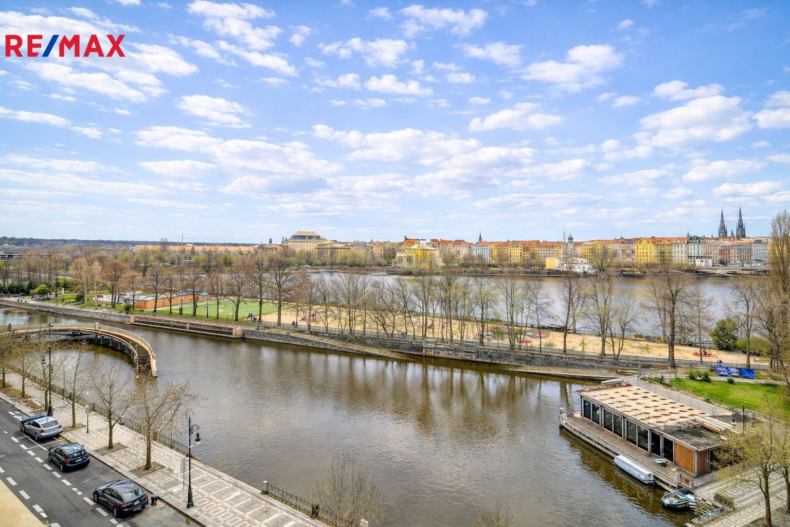 3+1, Janáčkovo nábřeží 91, Praha, 115 m²