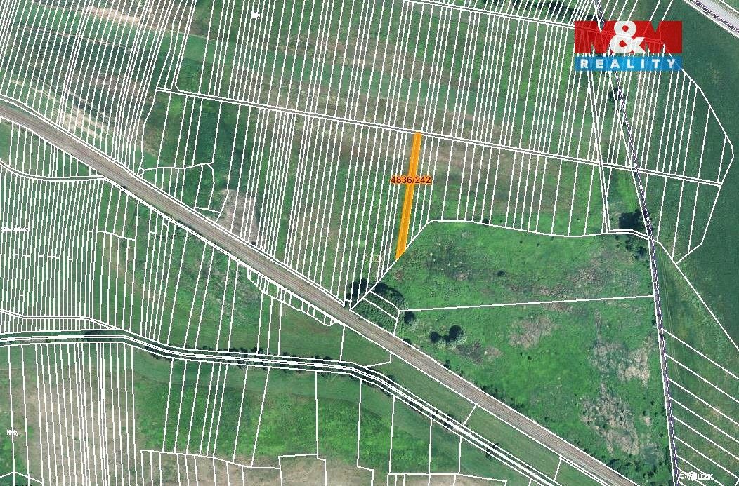 Prodej pozemek pro bydlení - Vracov, 696 42