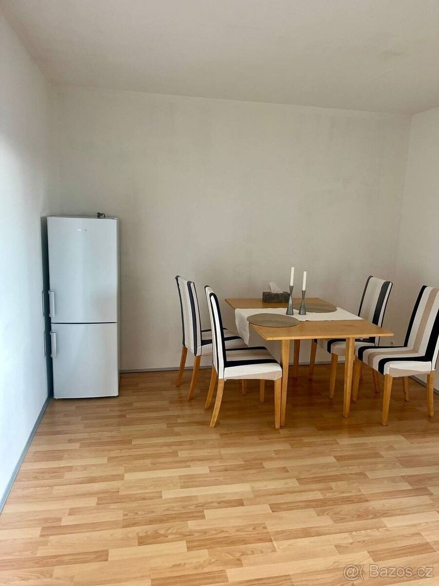 Pronájem byt - Praha, 186 00