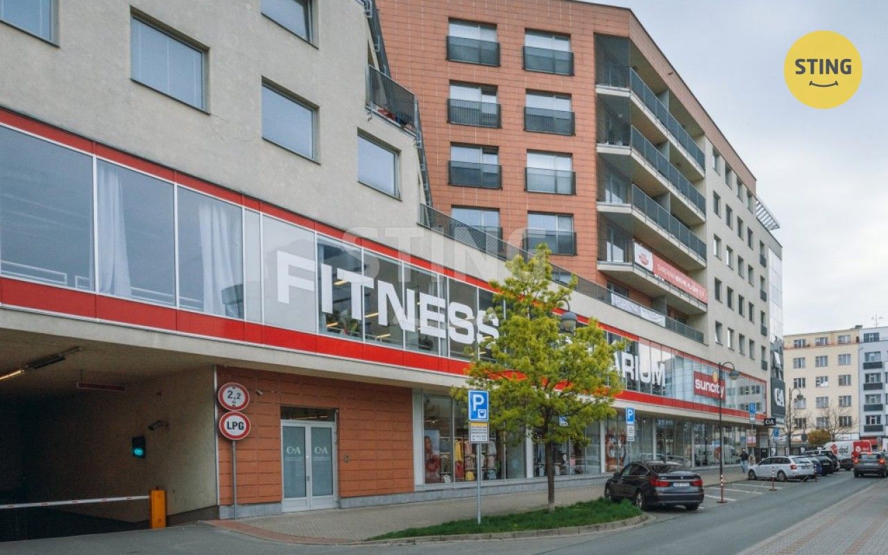 Kanceláře, třída Míru, Pardubice, 65 m² - 2