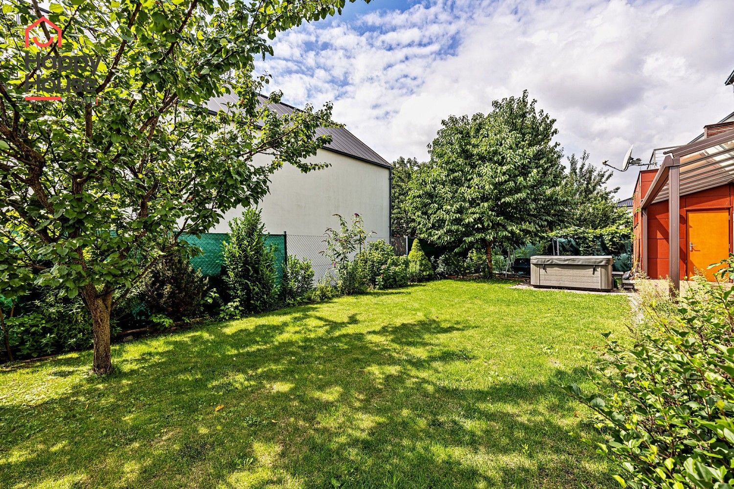 Rodinný dům · 200 m² · Praha - Újezd u Průhonic, okres Praha 11, Hlavní město Praha - 3