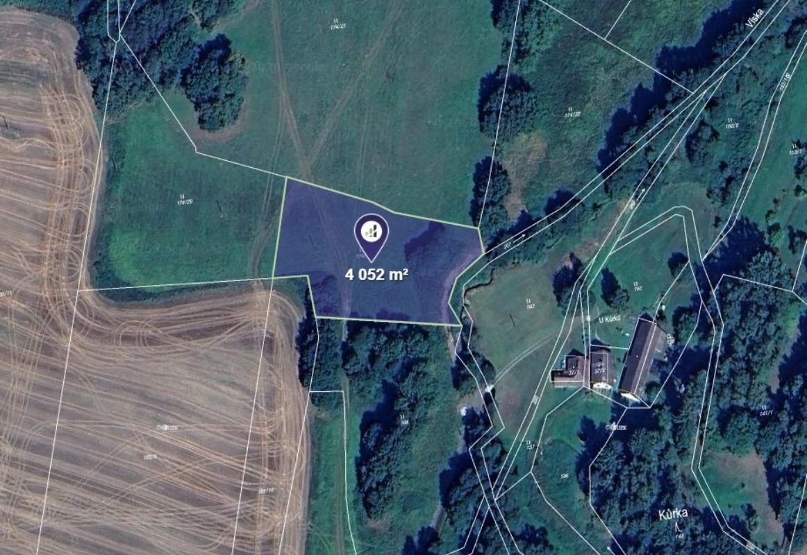 Louka, 2 026 m²