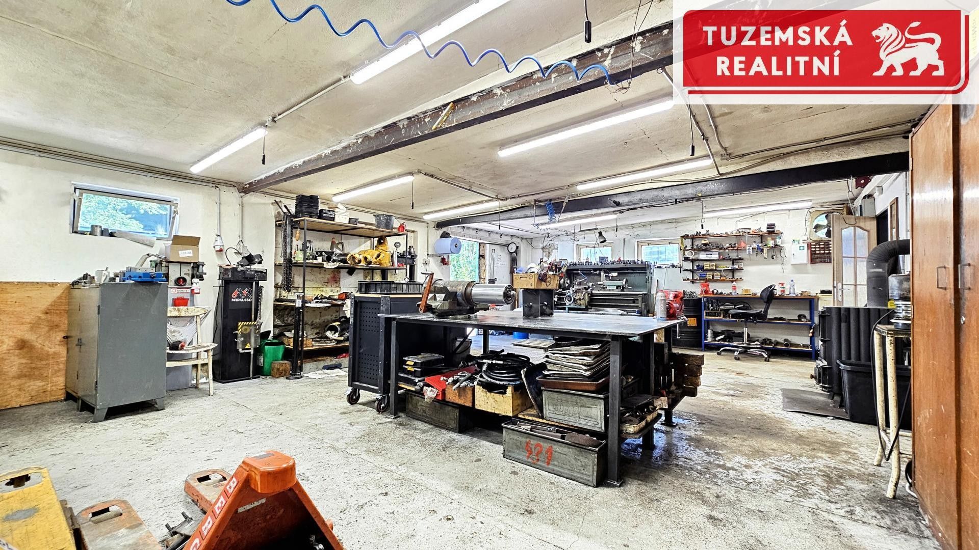 Sklady, Závodní, Šternberk, 145 m²