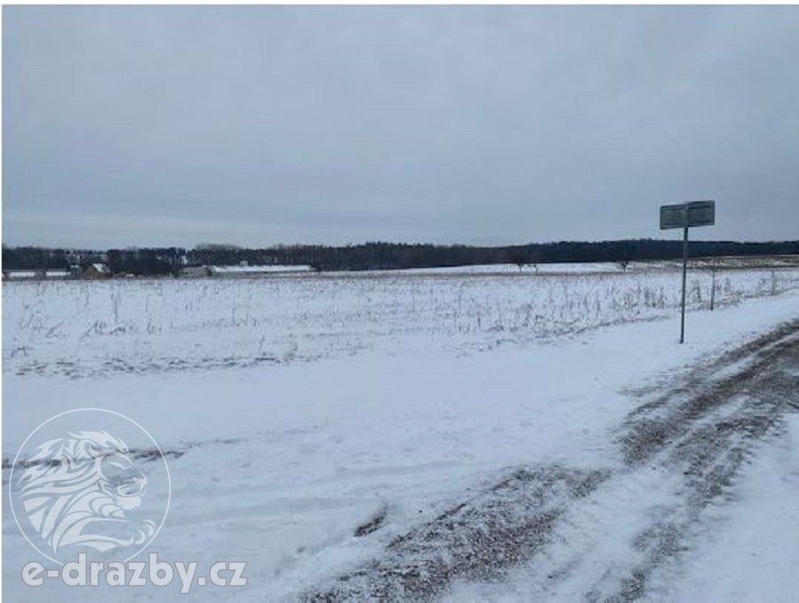 Zemědělské pozemky, Toušice, 7 911 m²