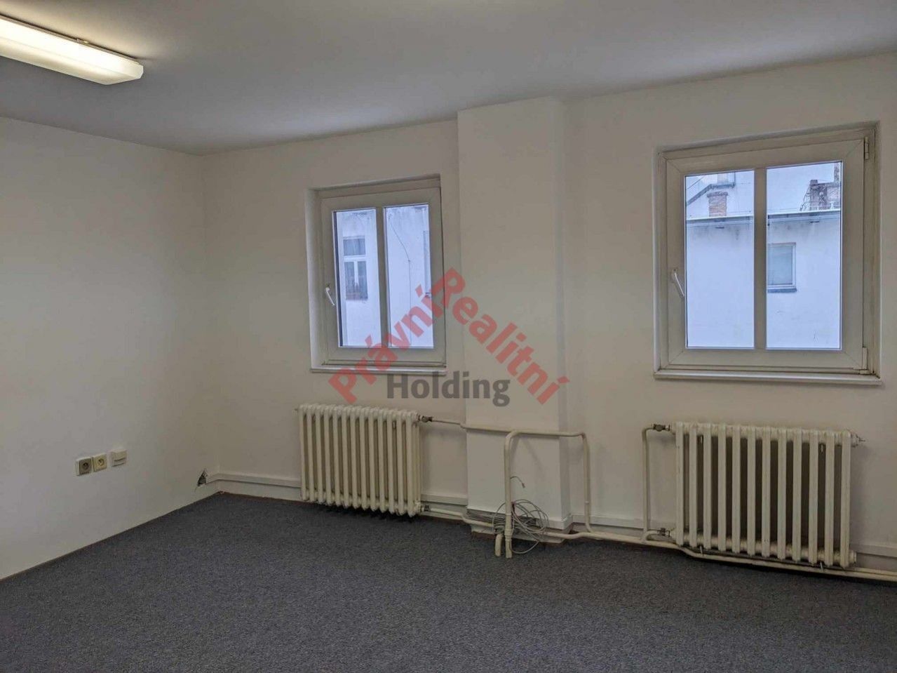 Pronájem kancelář - třída Míru, Pardubice, 17 m²