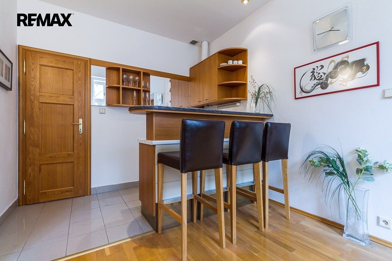 Byt 2+kk · 42 m² · Praha - Nové Město, okres Praha 1, Hlavní město Praha - 3